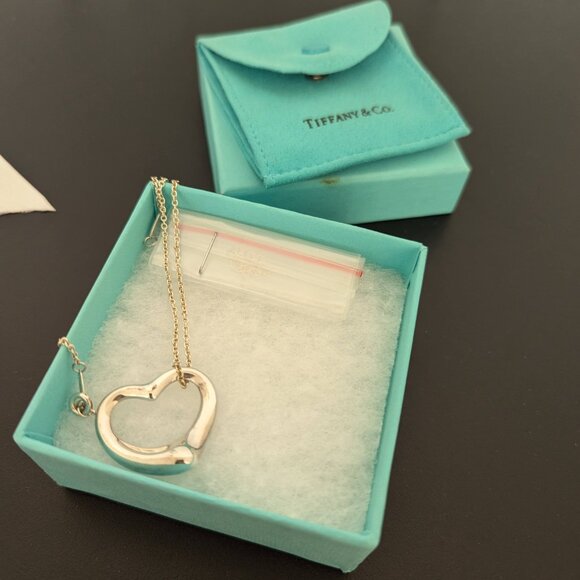 Tiffany Elsa Peretti Open Heart Pendant in sterling silver 27 mm - Picture 11 of 16